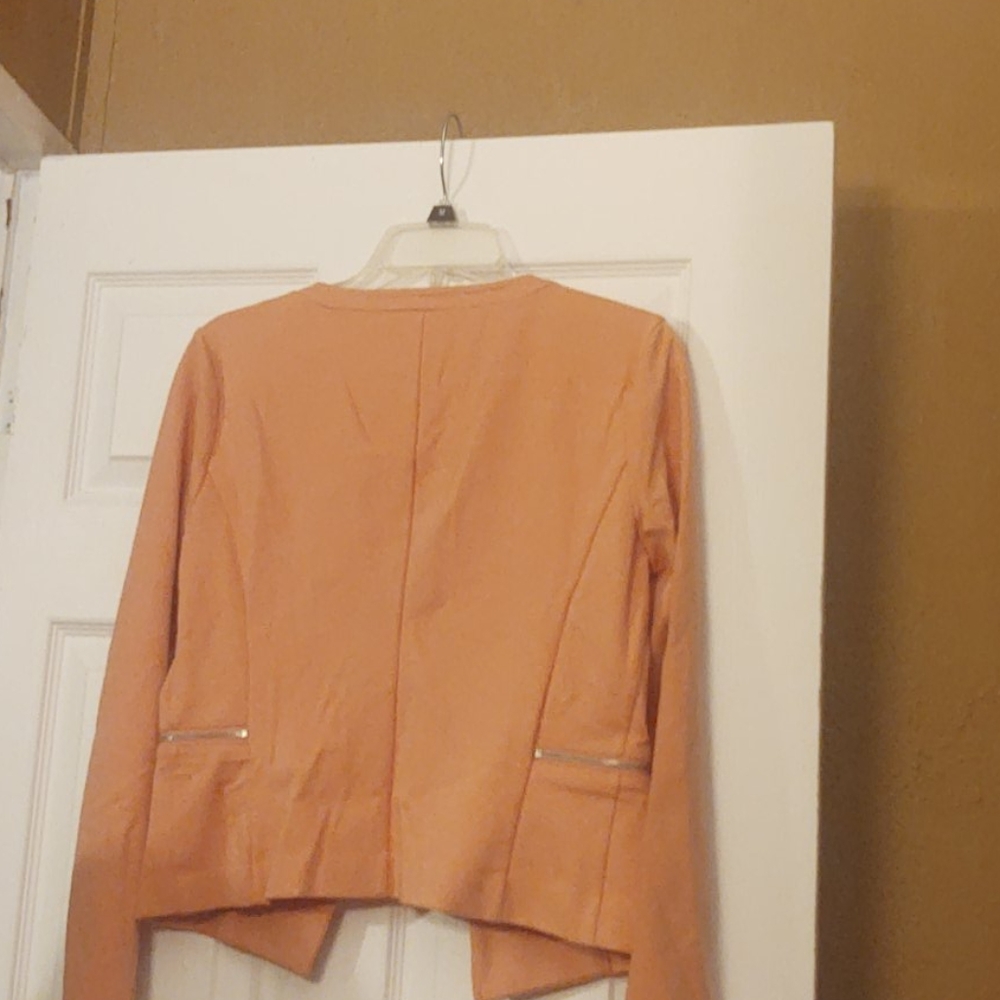Vest - Picture 2 of 2